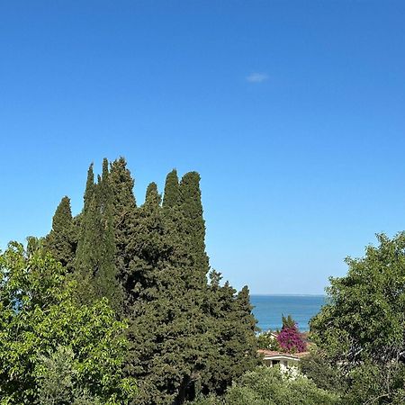 Zuemruet Pansiyon Side Hotel Luaran gambar