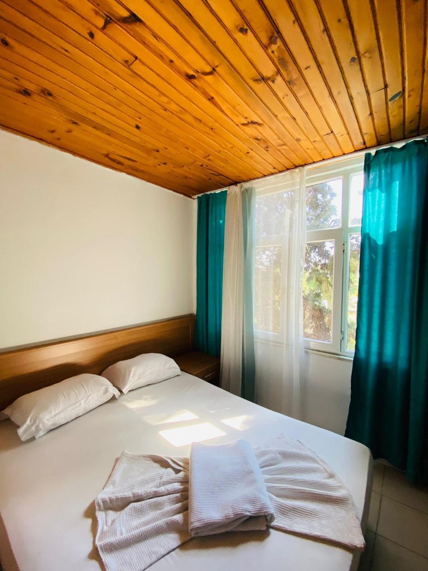 Zuemruet Pansiyon Side Hotel Luaran gambar