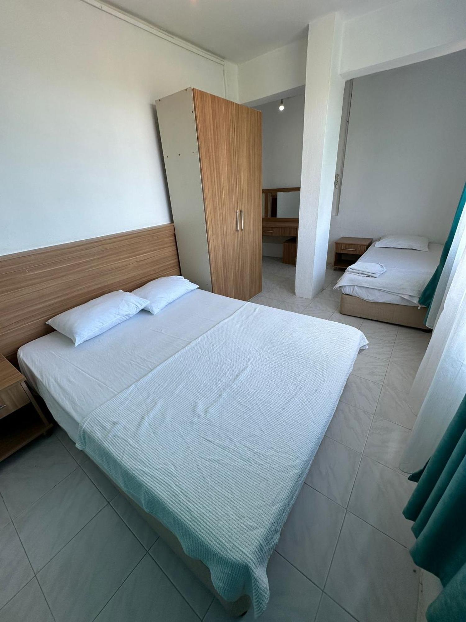 Zuemruet Pansiyon Side Hotel Luaran gambar