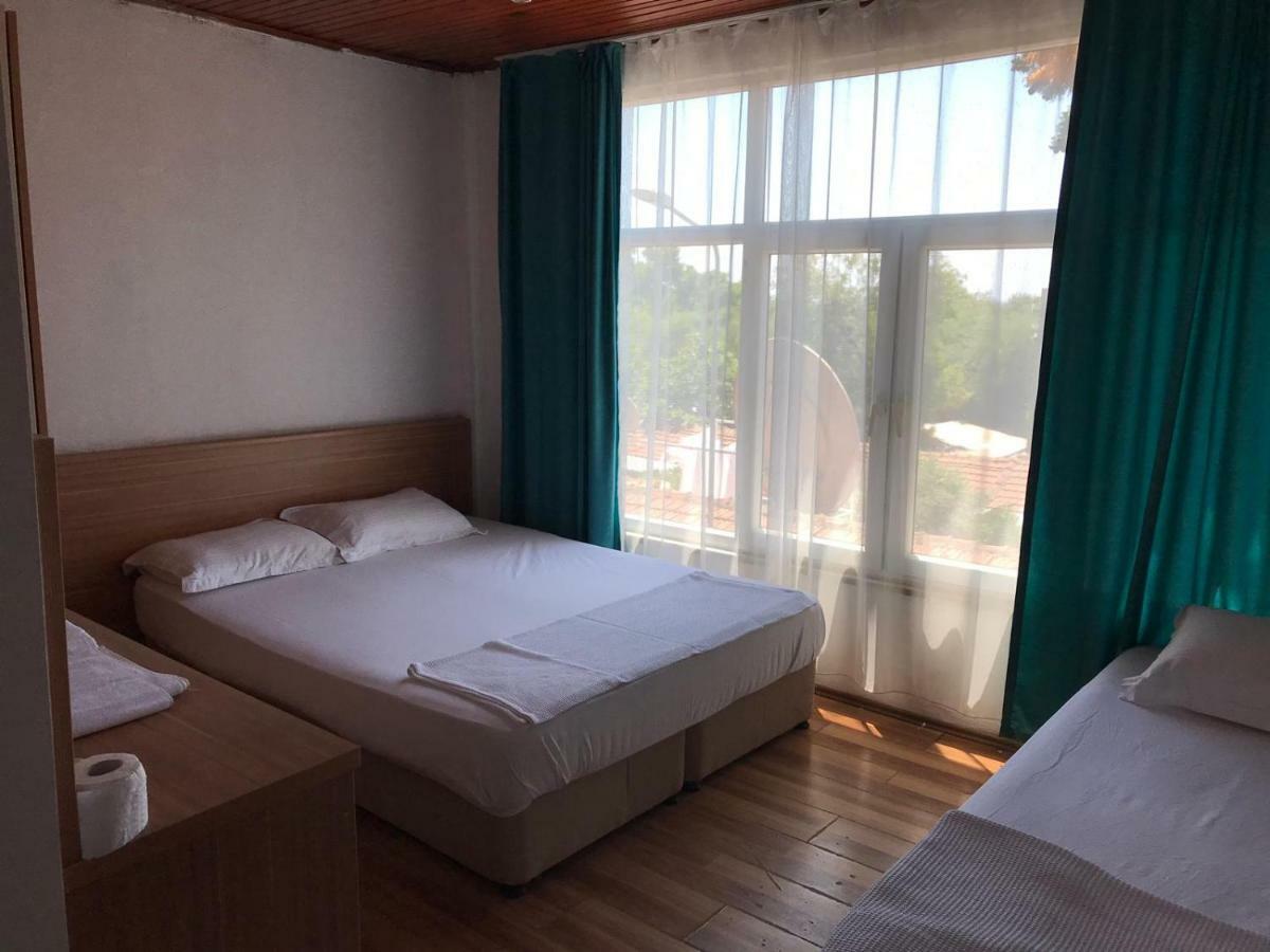 Zuemruet Pansiyon Side Hotel Luaran gambar